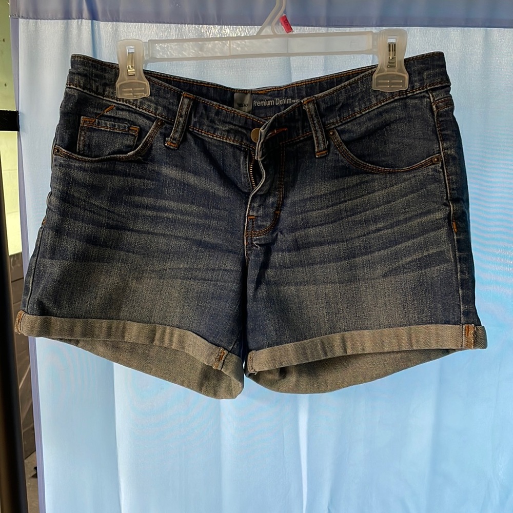 Women’s slightly worn Jean shorts